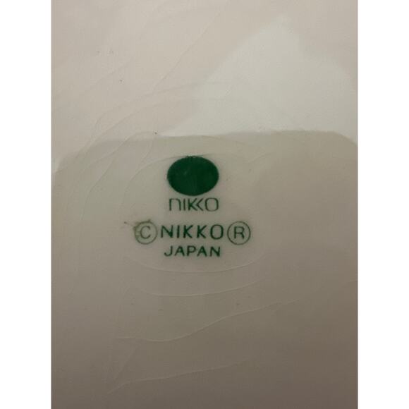 Nikko Japan Vtg Porcelain Happy Holidays Christmas Tree Trinket Box bon bon 4" - Picture 10 of 10